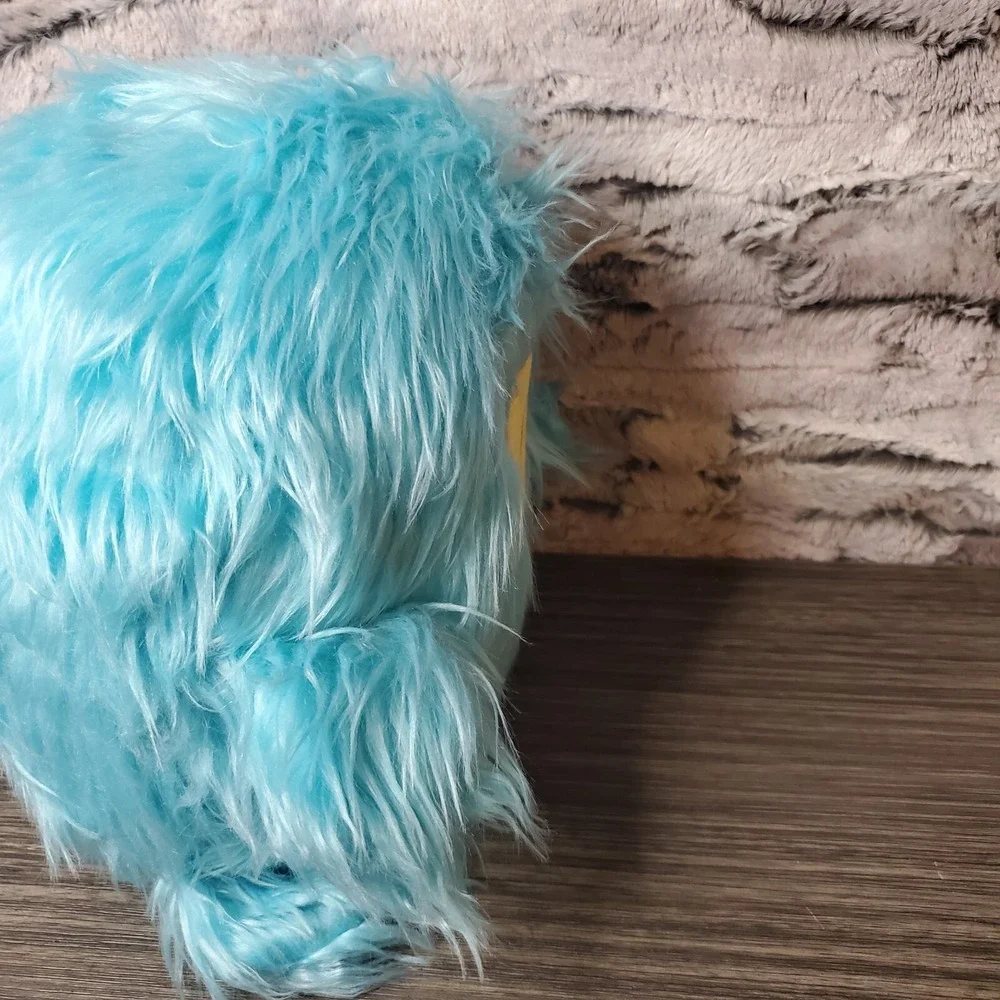 Fun Express Teal Turquoise Blue Fuzzy Furry Shaggy Hairy One Eyed Monster Plush